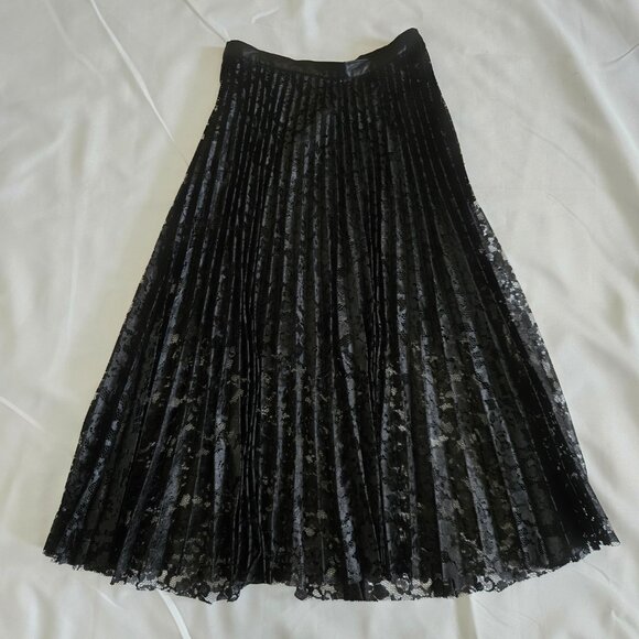 Free People Pretty Pleats Lace Skirt SZ 4 Black - Picture 7 of 14